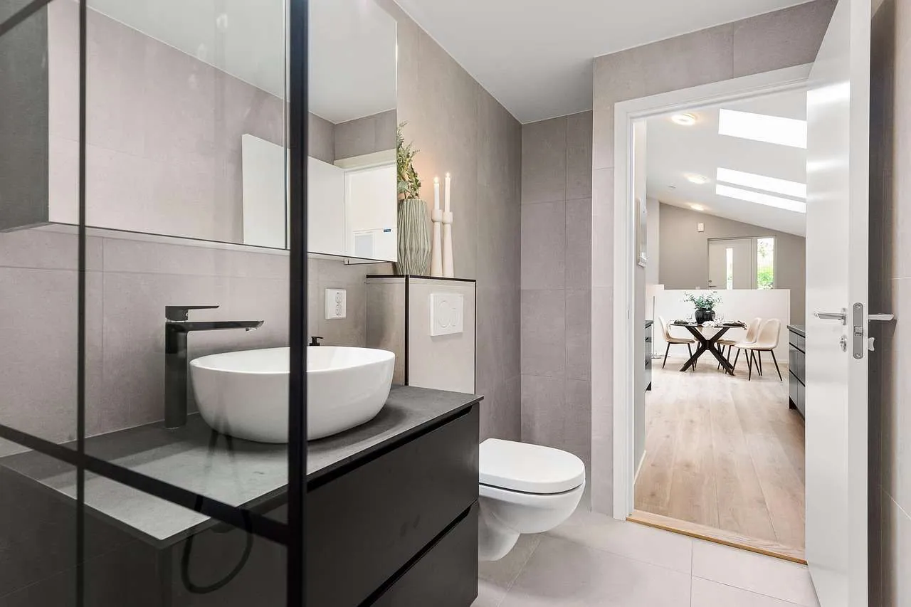 Bathroom Decor Ideas: Stylish and Functional